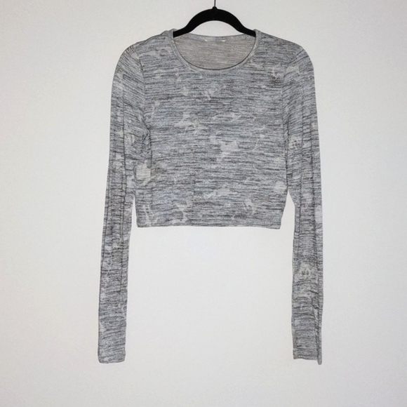 Aritzia Wilfred Free Georgia Cropped T-shirt, Grey, Womens Size Medium - Picture 2 of 8